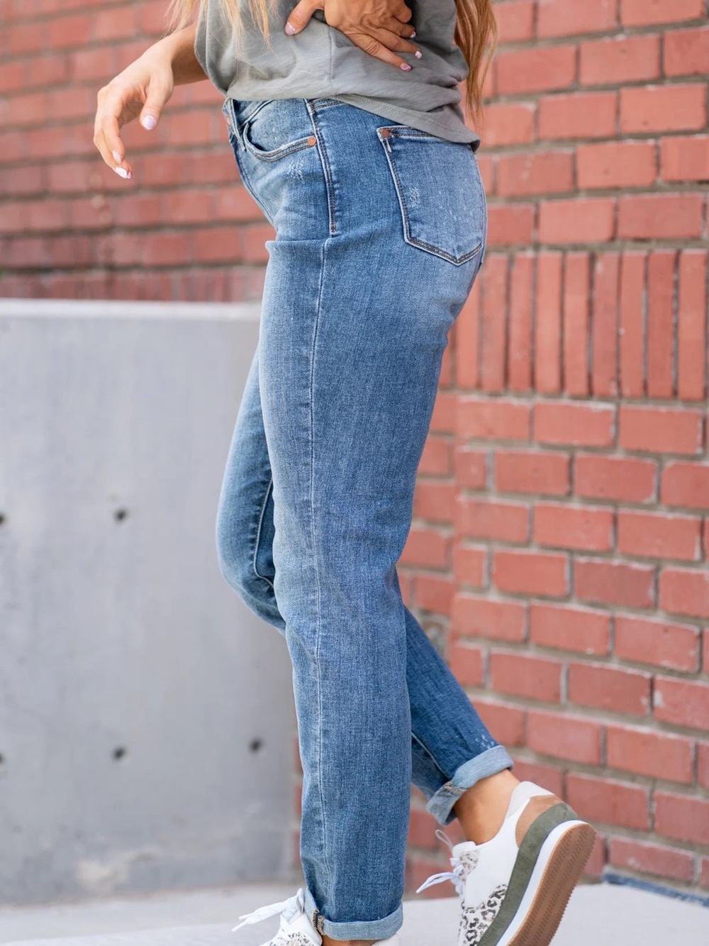 Judy Blue  High Waist Bleach Splash Boyfriend Jeans
